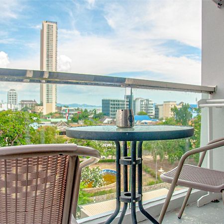 Ht9 Hotel Jomtien Beach Zewnętrze zdjęcie