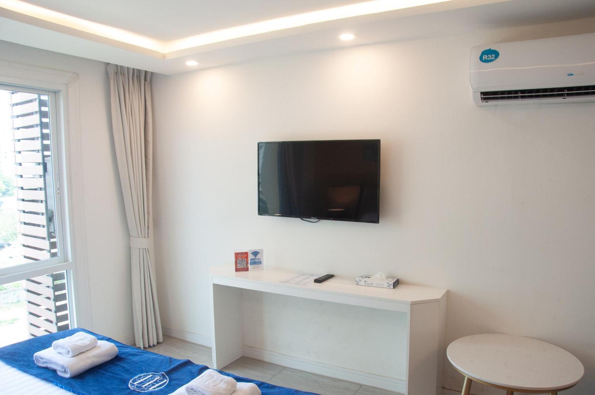 Ht9 Hotel Jomtien Beach Zewnętrze zdjęcie