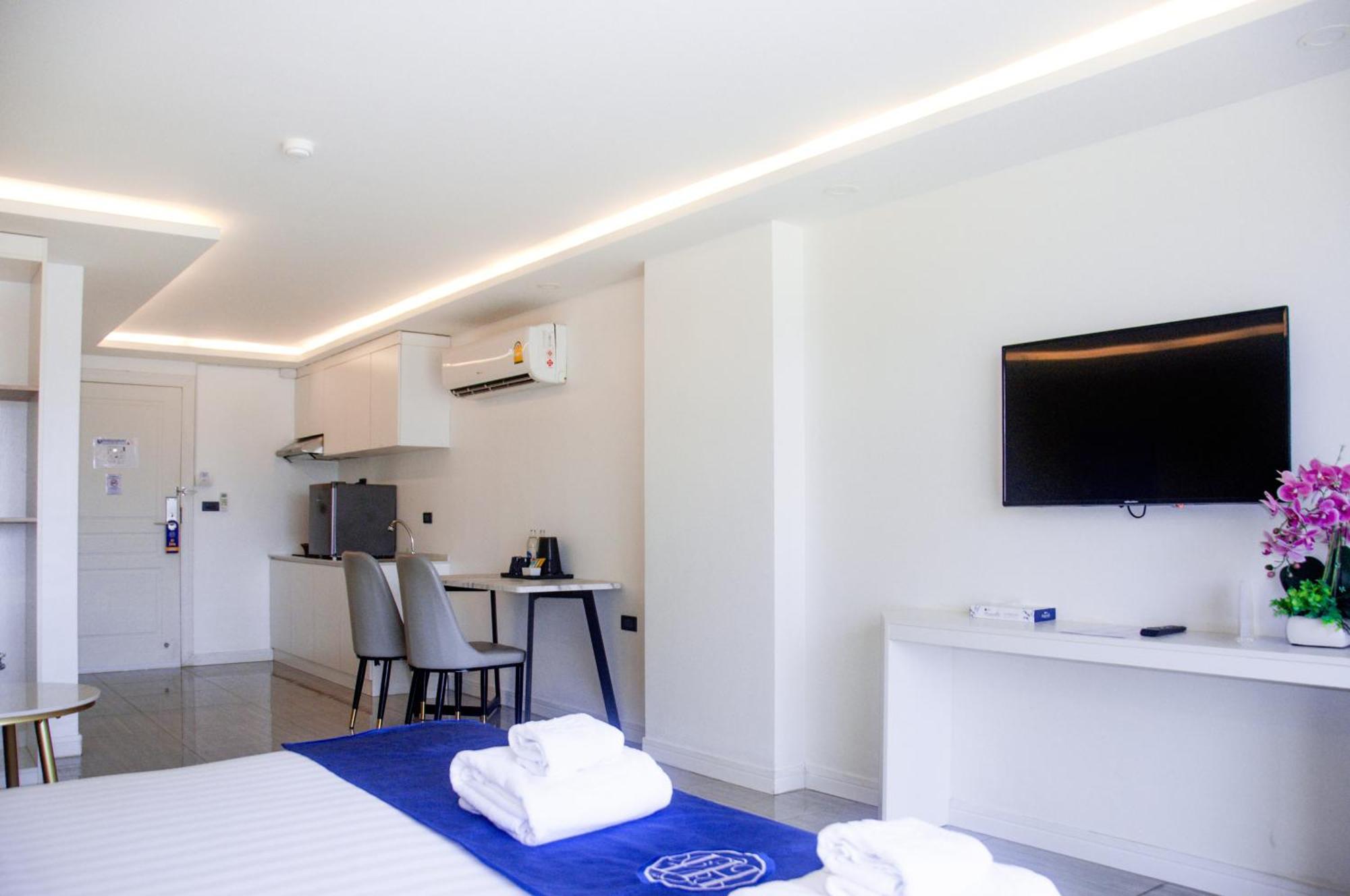 Ht9 Hotel Jomtien Beach Zewnętrze zdjęcie