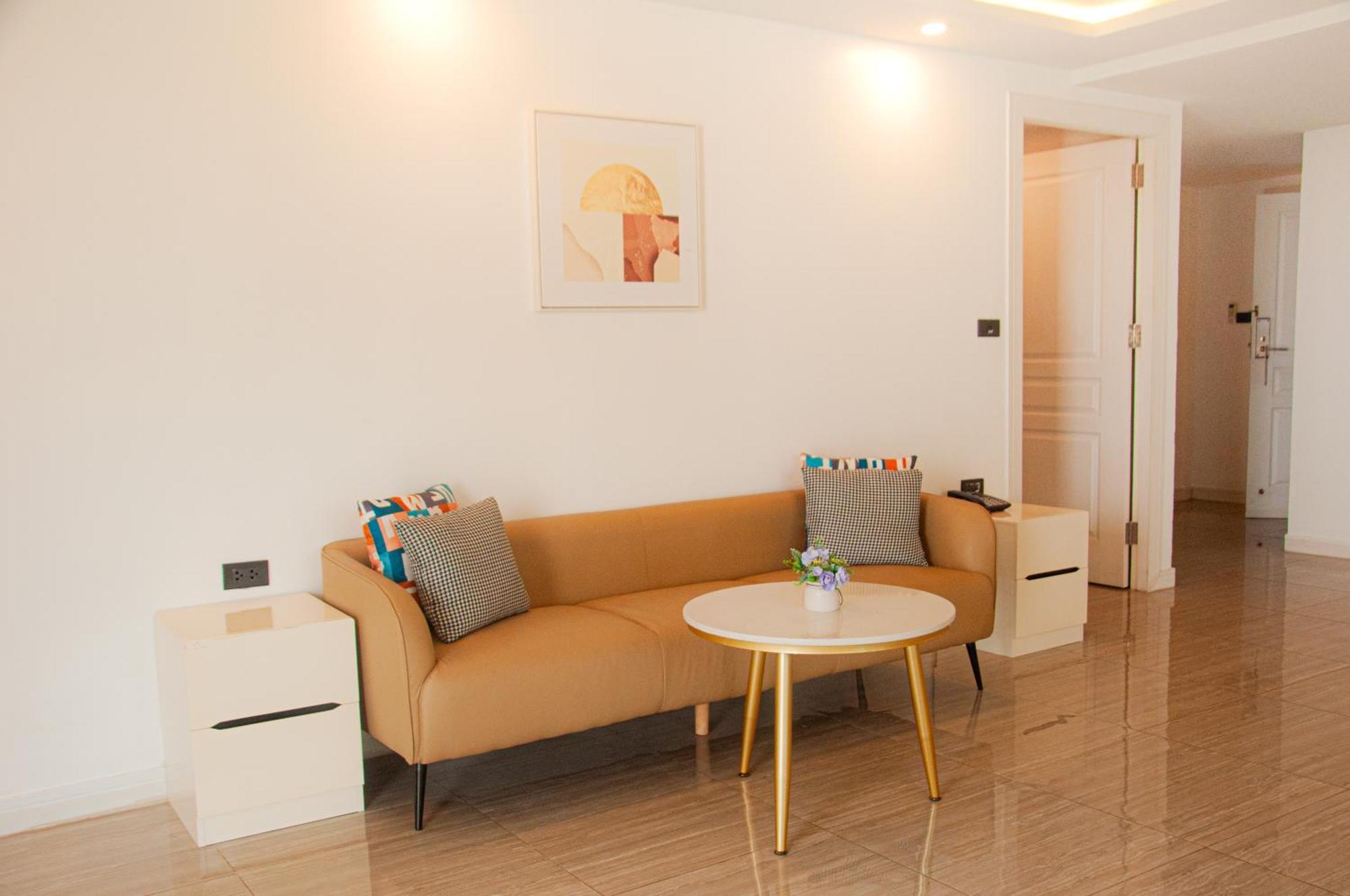 Ht9 Hotel Jomtien Beach Zewnętrze zdjęcie