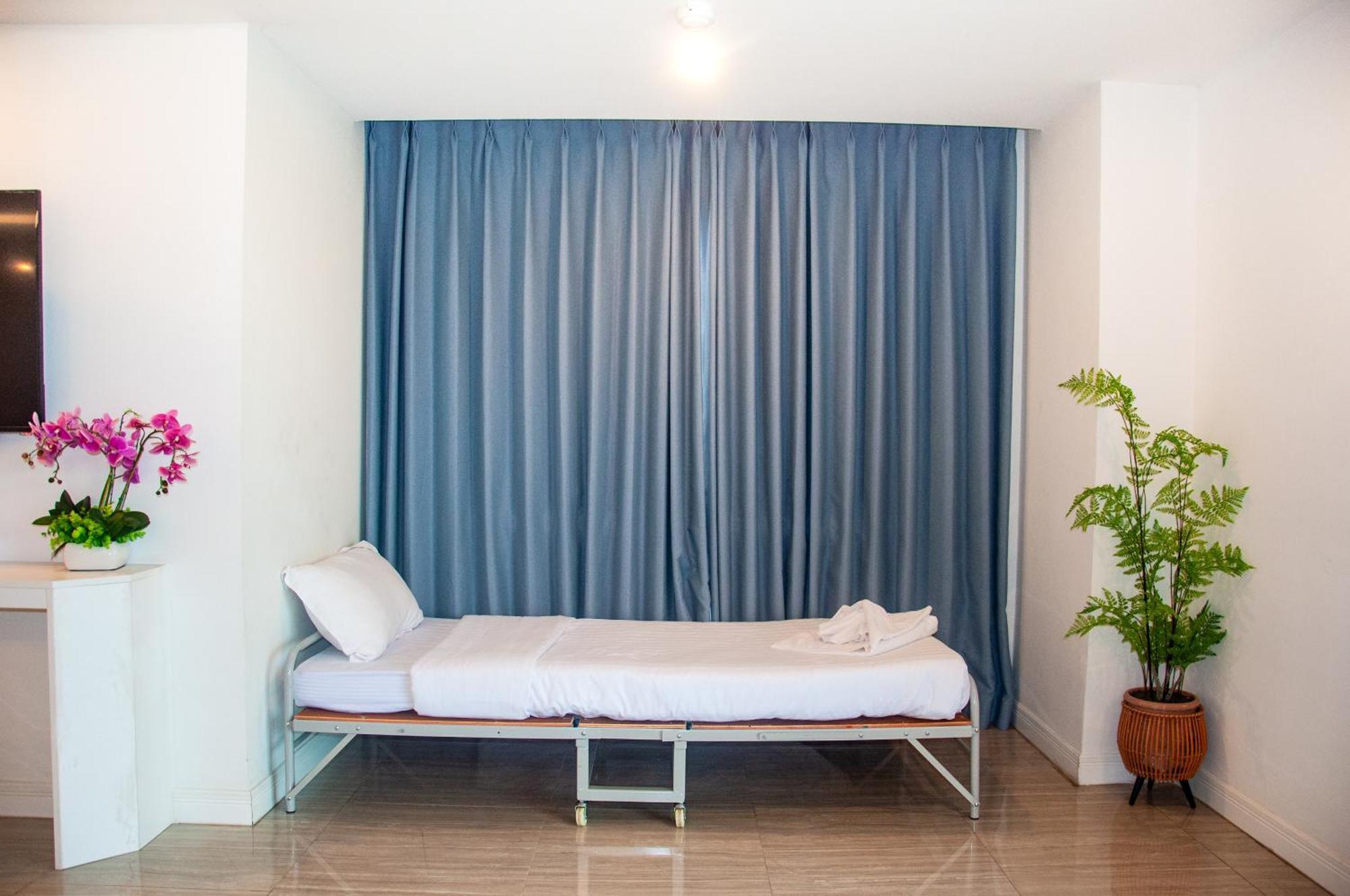 Ht9 Hotel Jomtien Beach Zewnętrze zdjęcie
